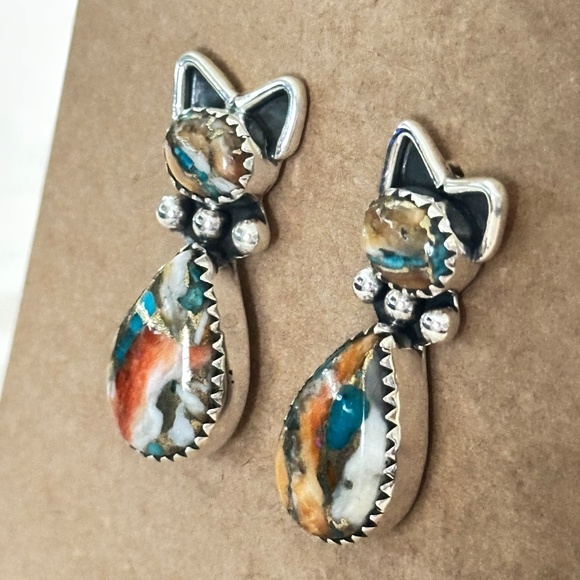 925 SS, Spiny Oyster Copper Turquoise cat dangle earrings NWOT - Picture 5 of 13